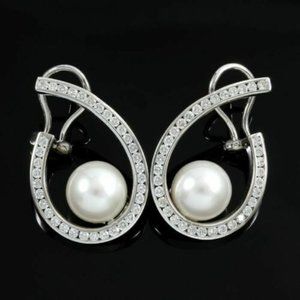 18k White Gold, Genuine Diamond & Pearl Earrings